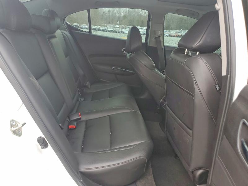 Продажа на аукционе авто 2018 Acura Tlx, vin: 19UUB3F3XJA002740, номер лота: 72454125