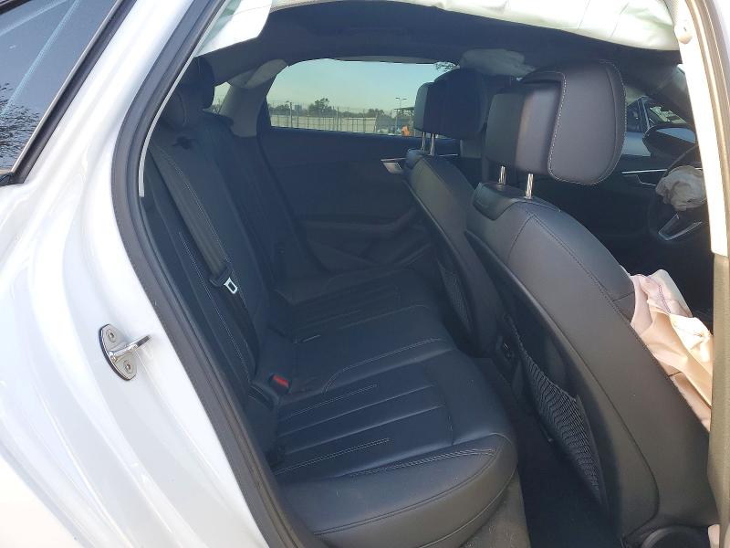 Продаж на аукціоні авто 2022 Audi A4, vin: WAUBBAF44NN008371, номер лоту: 75202835
