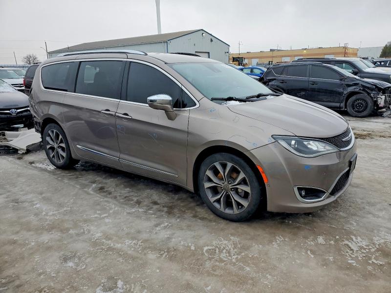 2017 Chrysler Pacifica მანქანა იყიდება აუქციონზე, vin: 2C4RC1GG5HR817425, აუქციონის ნომერი: 99320295