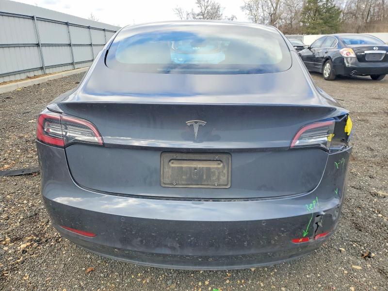 98234655 :رقم المزاد ، 5YJ3E1EA6MF075413 vin ، 2021 Tesla Model 3 مزاد بيع