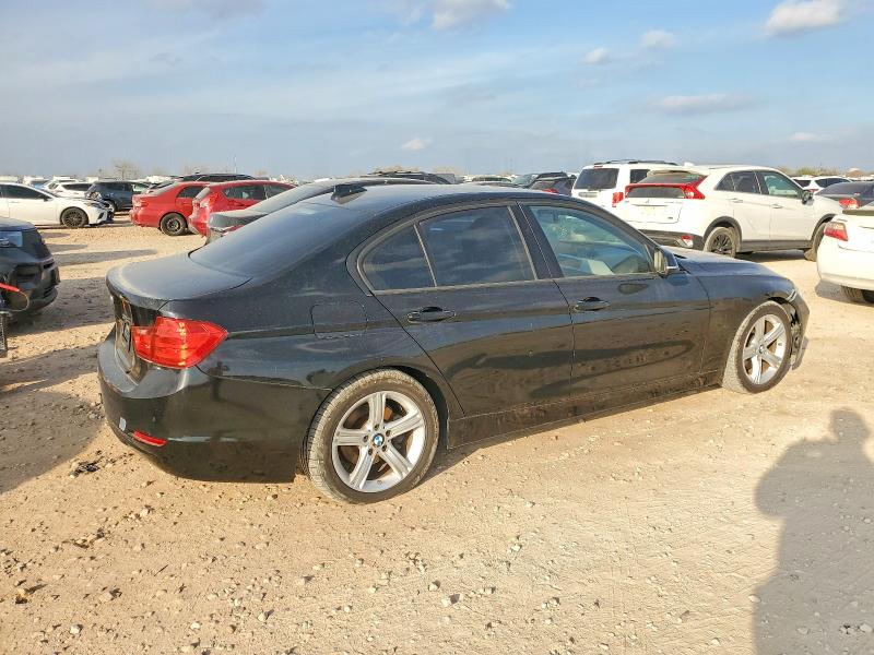 2014 Bmw 320 I მანქანა იყიდება აუქციონზე, vin: WBA3B1C54EP679299, აუქციონის ნომერი: 74120235