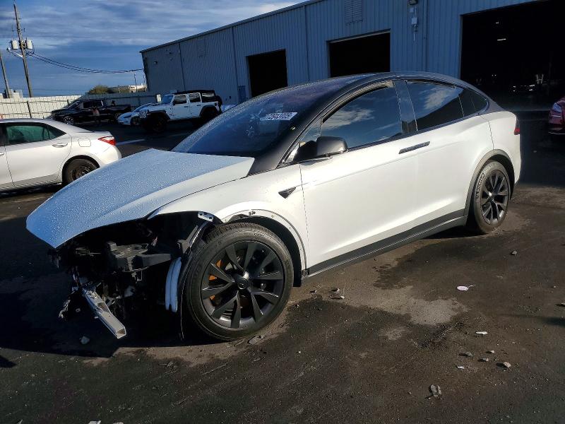Продажа на аукционе авто 2023 Tesla Model X, vin: 7SAXCBE50PF377691, номер лота: 72913705