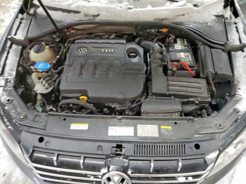 2015 Volkswagen Passat მანქანა იყიდება აუქციონზე, vin: 1VWCV7A30FC027672, აუქციონის ნომერი: 74739505