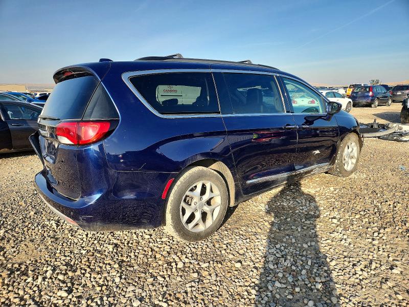 99107295 :رقم المزاد ، 2C4RC1BG9HR820402 vin ، 2017 Chrysler Pacifica مزاد بيع