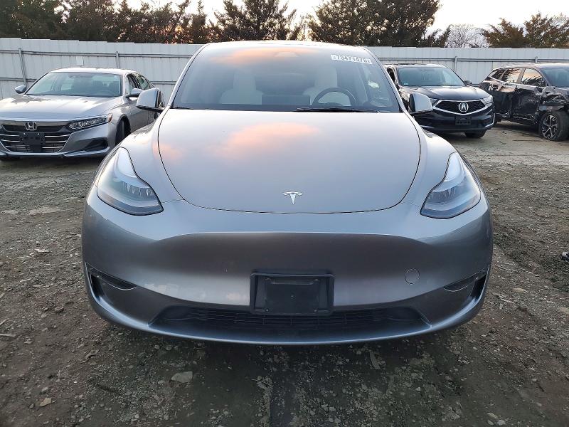Продажа на аукционе авто 2025 Tesla Model Y, vin: 7SAYGDEE2SA361213, номер лота: 73471475