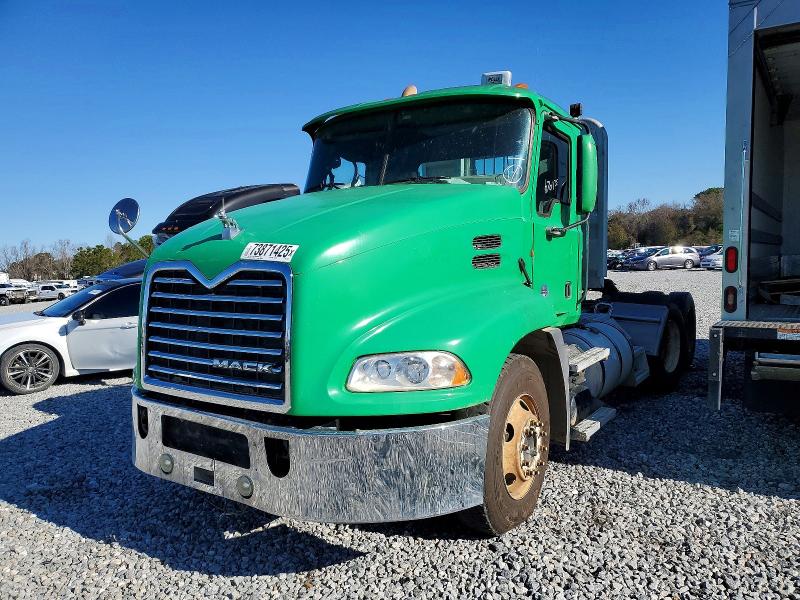 Продажа на аукционе авто 2011 Mack 600 Cxu600, vin: 1M1AW09YXBM012552, номер лота: 73871425