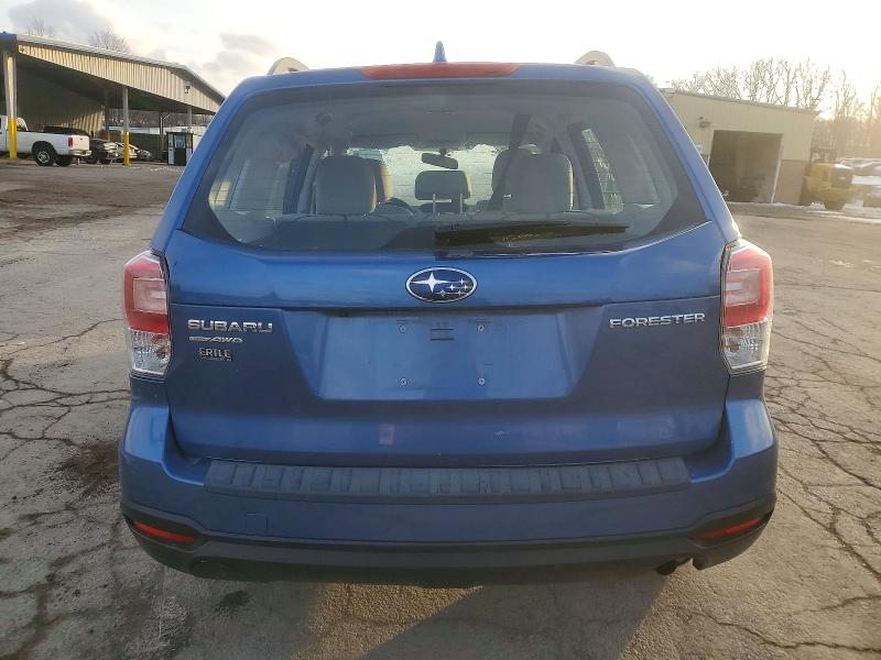 99088585 :رقم المزاد ، JF2SJABCXJH473587 vin ، 2018 Subaru Forester مزاد بيع