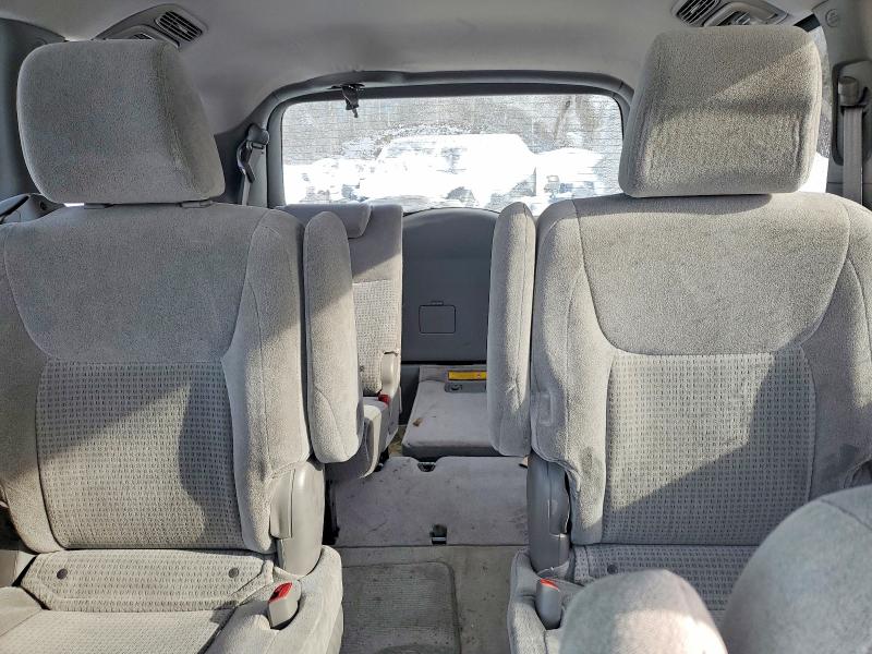 2010 Toyota Sienna მანქანა იყიდება აუქციონზე, vin: 5TDZK4CC6AS338600, აუქციონის ნომერი: 73403445
