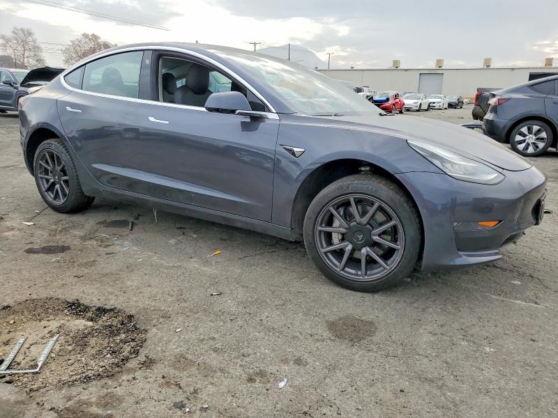 Aukcja sprzedaży 2018 Tesla Model 3, vin: 5YJ3E1EB6JF077201, numer aukcji: 72559545