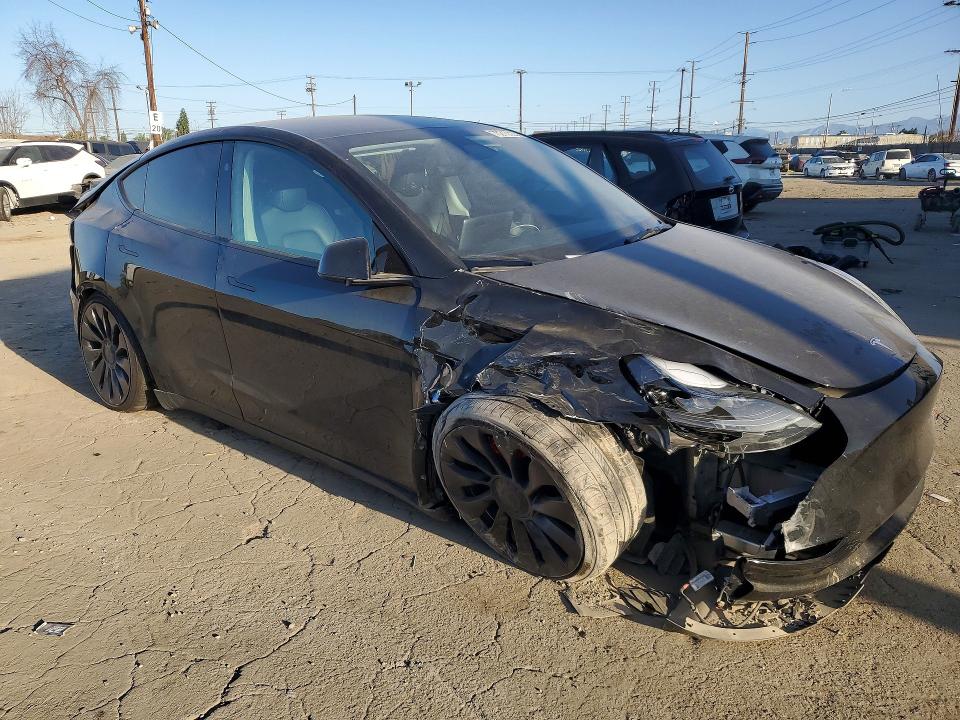 2023 Tesla Model Y მანქანა იყიდება აუქციონზე, vin: 7SAYGDEF3PF957885, აუქციონის ნომერი: 75213325