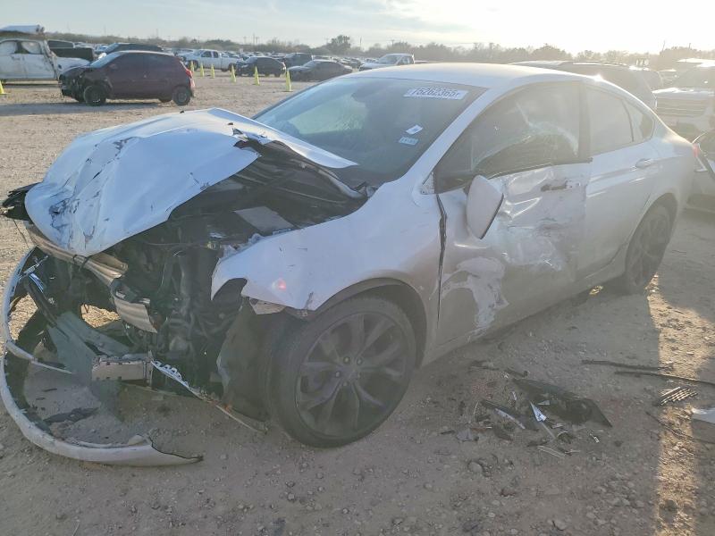Aukcja sprzedaży 2015 Chrysler 200, vin: 1C3CCCBGXFN673054, numer aukcji: 75262365