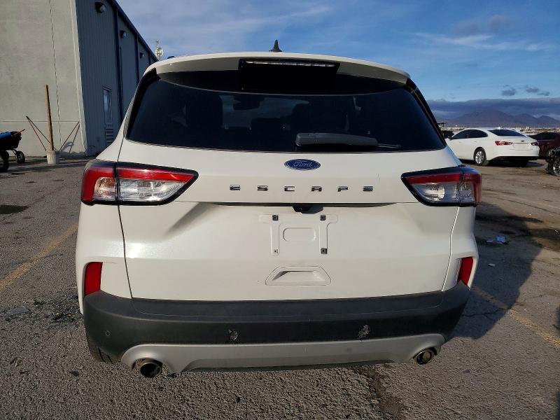 98693385 :رقم المزاد ، 1FMCU0DZ0LUB06242 vin ، 2020 Ford Escape مزاد بيع