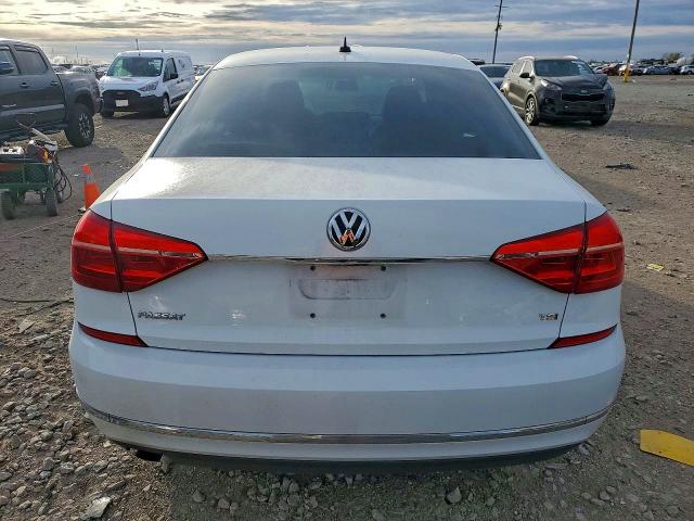 Auction sale of the 2016 Volkswagen Passat, vin: 1VWAT7A35GC035734, lot number: 98956355