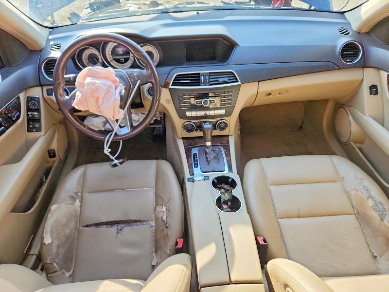Продаж на аукціоні авто 2013 Mercedes-benz C, vin: WDDGF4HB8DA793354, номер лоту: 99667525