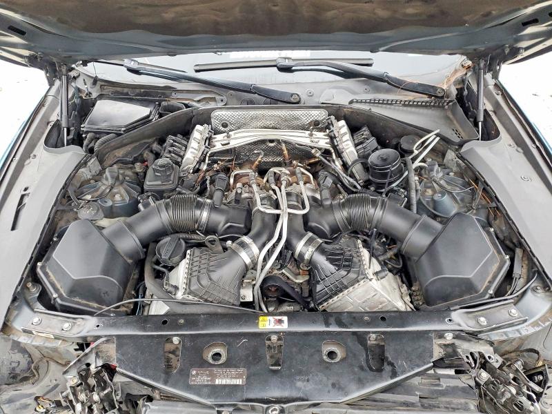 2013 Bmw M5 მანქანა იყიდება აუქციონზე, vin: WBSFV9C5XDD095911, აუქციონის ნომერი: 99836865