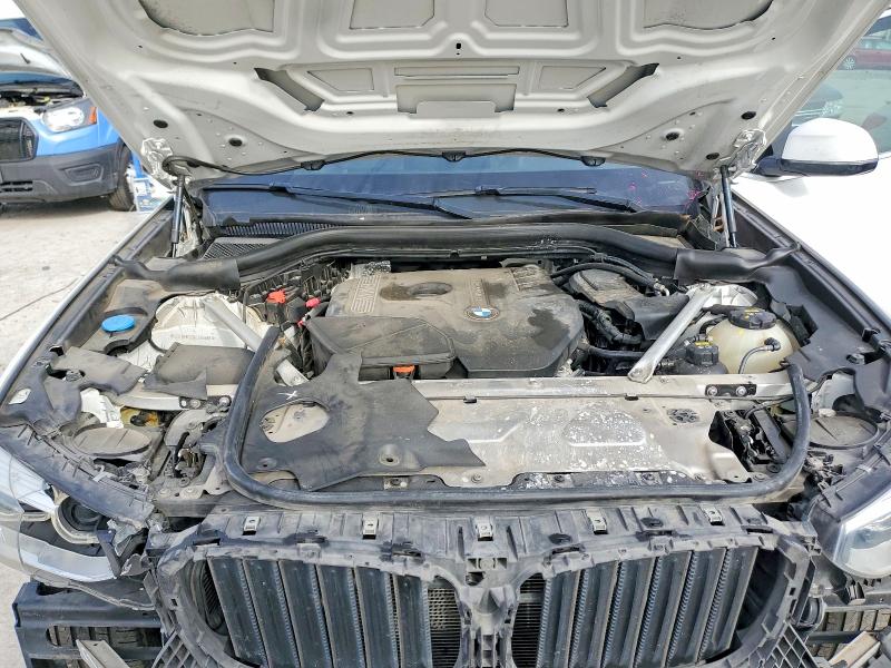 73669155 :رقم المزاد ، 5UXTR9C55KLP88661 vin ، 2019 Bmw X3 مزاد بيع
