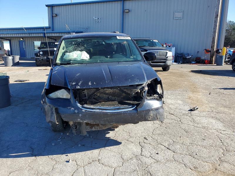 2014 Chrysler Town & Country მანქანა იყიდება აუქციონზე, vin: 2C4RC1BG0ER208746, აუქციონის ნომერი: 98459645