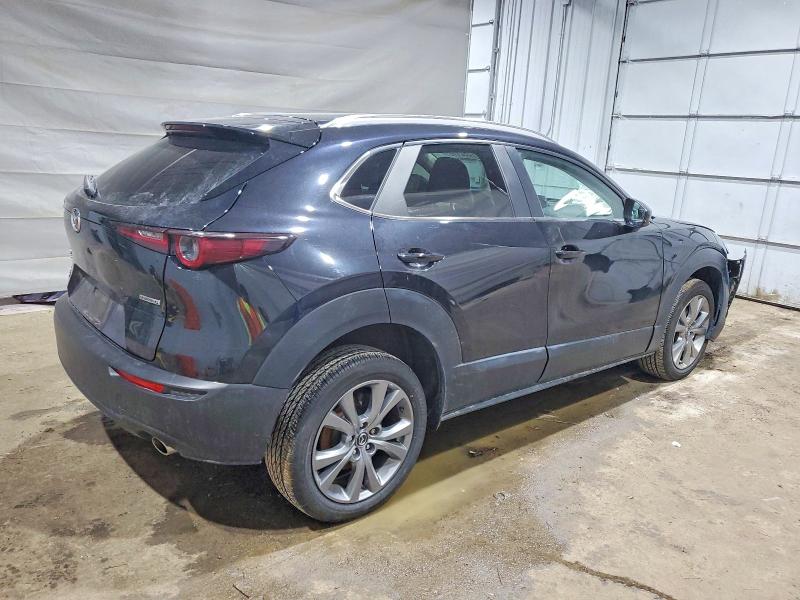 72521785 :رقم المزاد ، 3MVDMBBL2NM447666 vin ، 2022 Mazda Cx-30 مزاد بيع