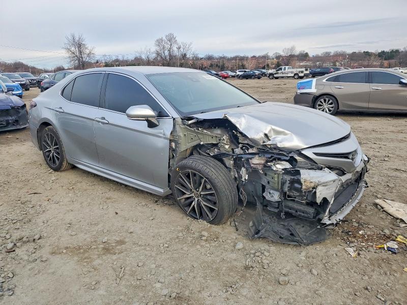 Продажа на аукционе авто 2022 Toyota Camry, vin: 4T1G11AK5NU636975, номер лота: 98307605