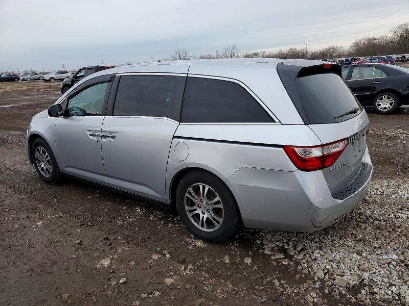 73044795 :رقم المزاد ، 5FNRL5H63DB024675 vin ، 2013 Honda Odyssey مزاد بيع