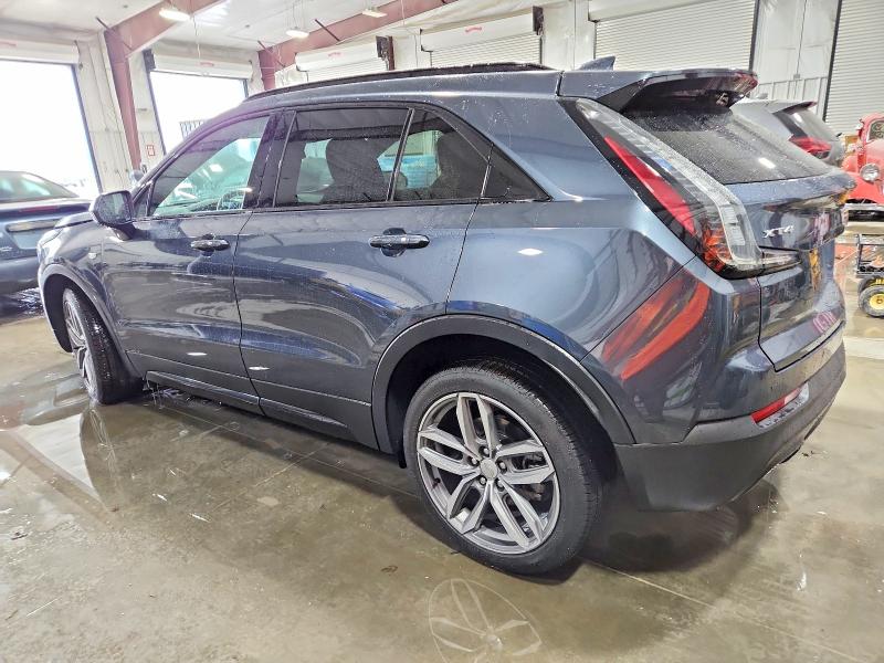 Продажа на аукционе авто 2019 Cadillac Xt4 Sport, vin: 1GYFZER46KF101413, номер лота: 72123215