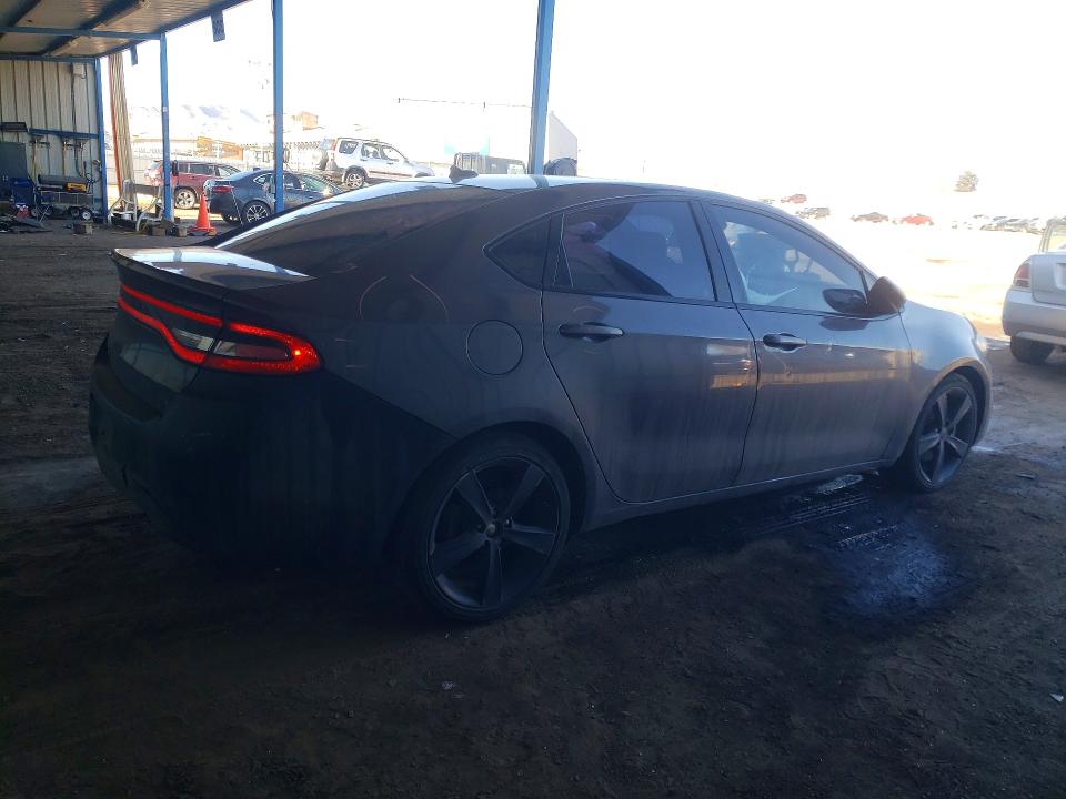 2015 Dodge Dart მანქანა იყიდება აუქციონზე, vin: 1C3CDFBB7FD200558, აუქციონის ნომერი: 75600315