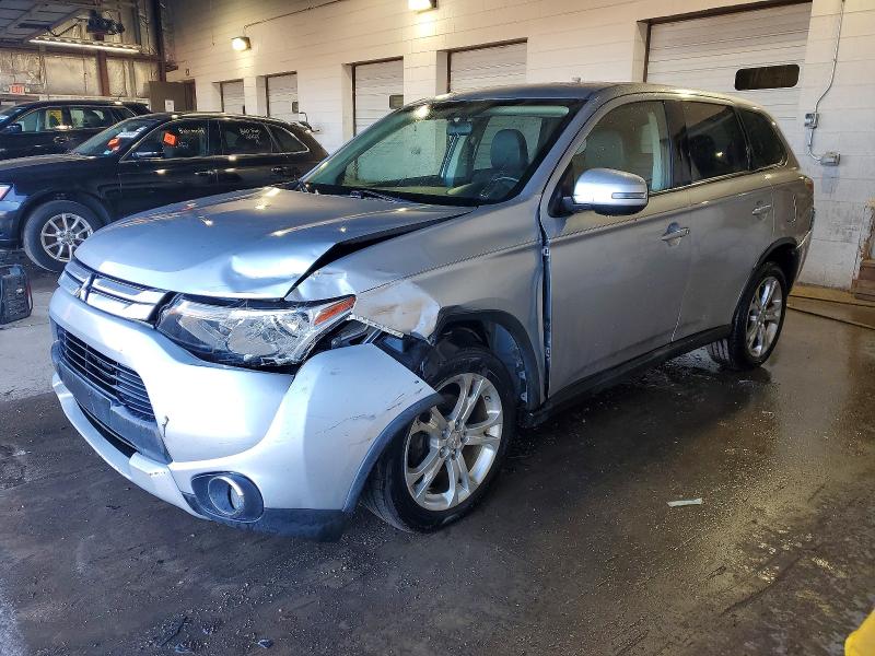 Продажа на аукционе авто 2015 Mitsubishi Outlander, vin: JA4AZ3A37FZ011421, номер лота: 72748065