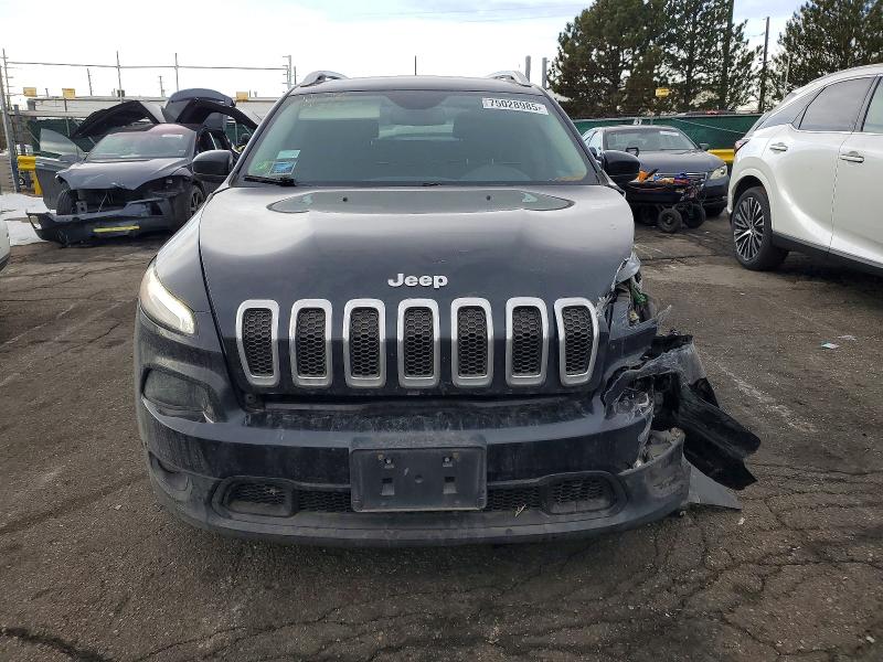 Продаж на аукціоні авто 2016 Jeep Cherokee, vin: 1C4PJMCS6GW240354, номер лоту: 75028985