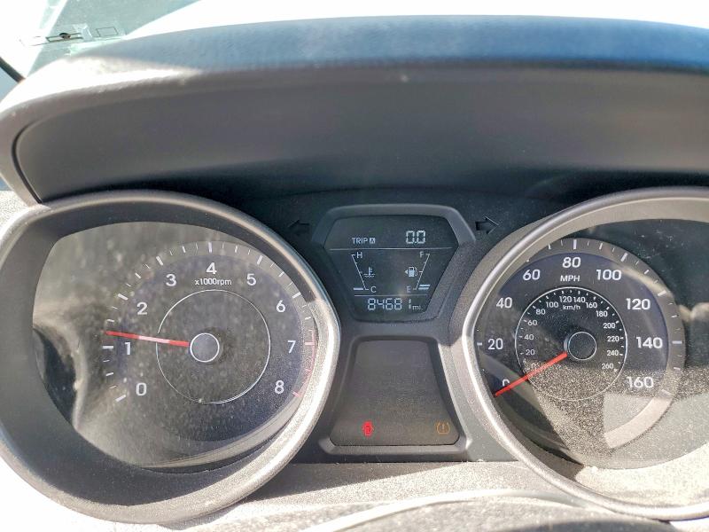 73214645 :رقم المزاد ، 5NPDH4AE2FH592136 vin ، 2015 Hyundai Elantra مزاد بيع