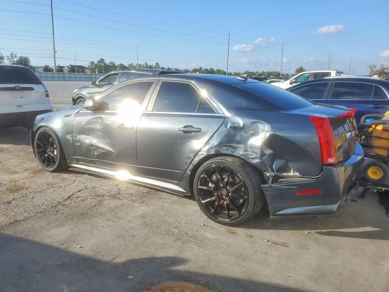 99829445 :رقم المزاد ، 1G6DV5EP8B0117093 vin ، 2011 Cadillac Cts-v مزاد بيع