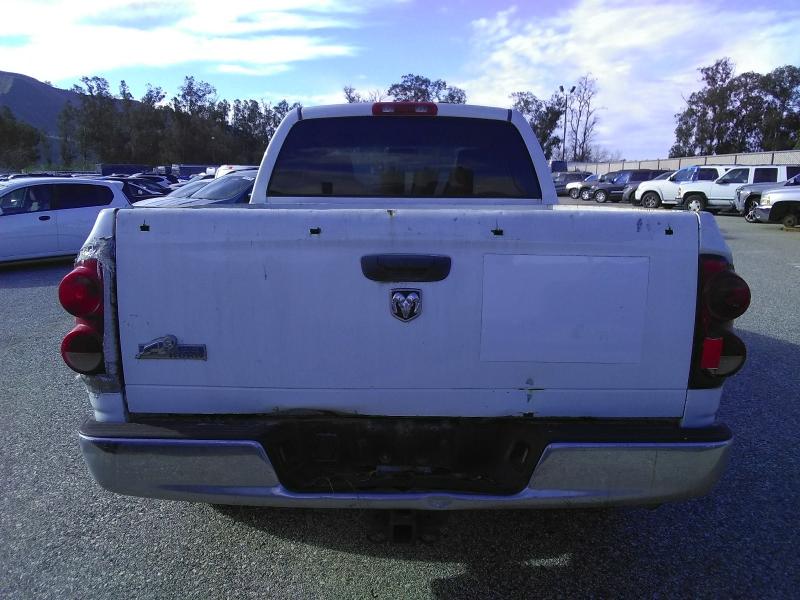 74085595 :رقم المزاد ، 1D7HA18288S549317 vin ، 2008 Dodge Ram 1500 مزاد بيع