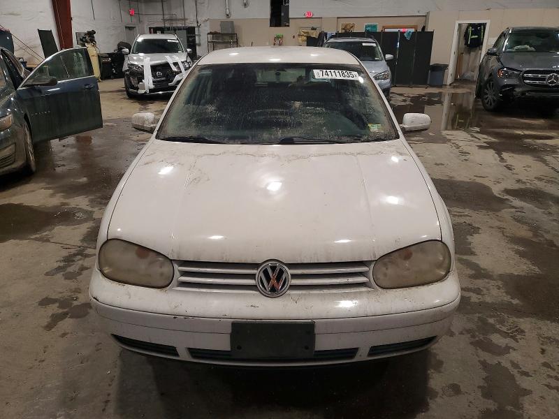 74111835 :رقم المزاد ، 9BWFL61JX64012238 vin ، 2006 Volkswagen Golf مزاد بيع