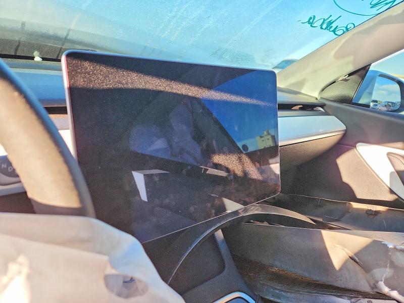 2022 Tesla Model Y მანქანა იყიდება აუქციონზე, vin: 7SAYGDEF7NF377021, აუქციონის ნომერი: 74644825