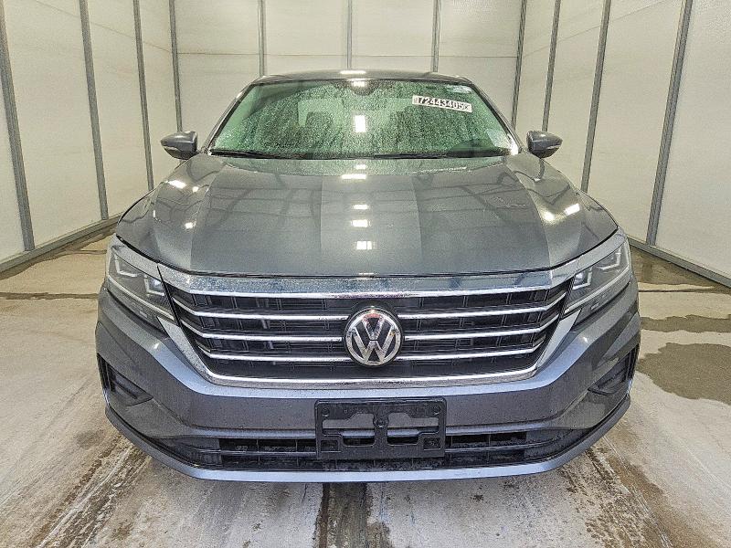 Продажа на аукционе авто 2020 Volkswagen Passat, vin: 1VWSA7A38LC022450, номер лота: 72443405