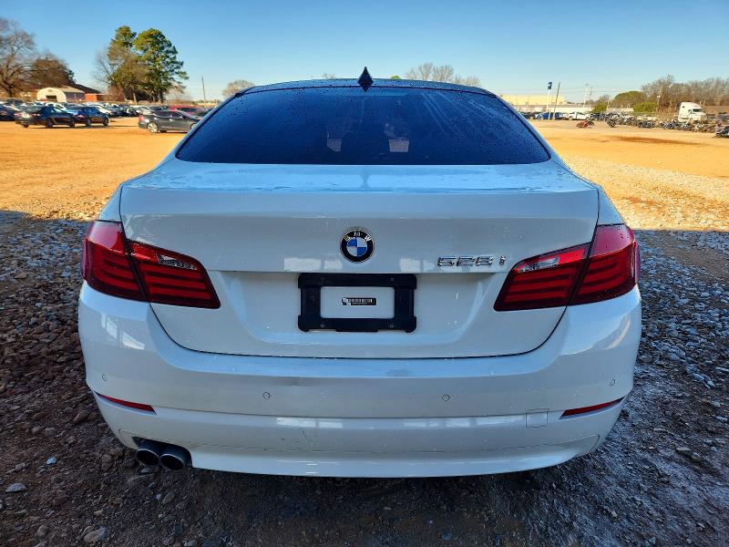 72615885 :رقم المزاد ، WBAFR1C52BDS36039 vin ، 2011 Bmw 528 مزاد بيع