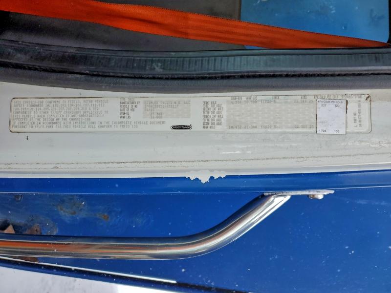 Продажа на аукционе авто 2011 Freightliner M2 106 Med, vin: 1FVACXBS5BHAZ2317, номер лота: 90041495