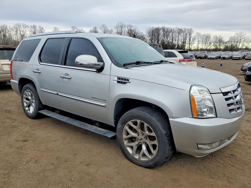 73429215 :رقم المزاد ، 1GYS3CEF4BR164407 vin ، 2011 Cadillac Escalade مزاد بيع