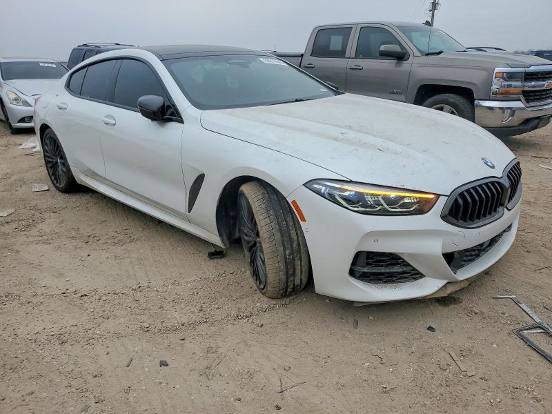Продажа на аукционе авто 2022 Bmw M850xi, vin: WBAGV8C01NCH27406, номер лота: 99515045