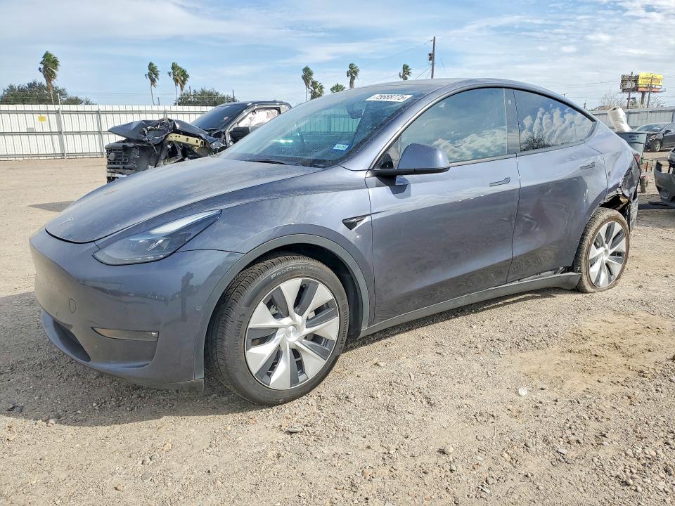 79042325 :رقم المزاد ، 7SAYGDEE2NF534168 vin ، 2022 Tesla Model Y مزاد بيع