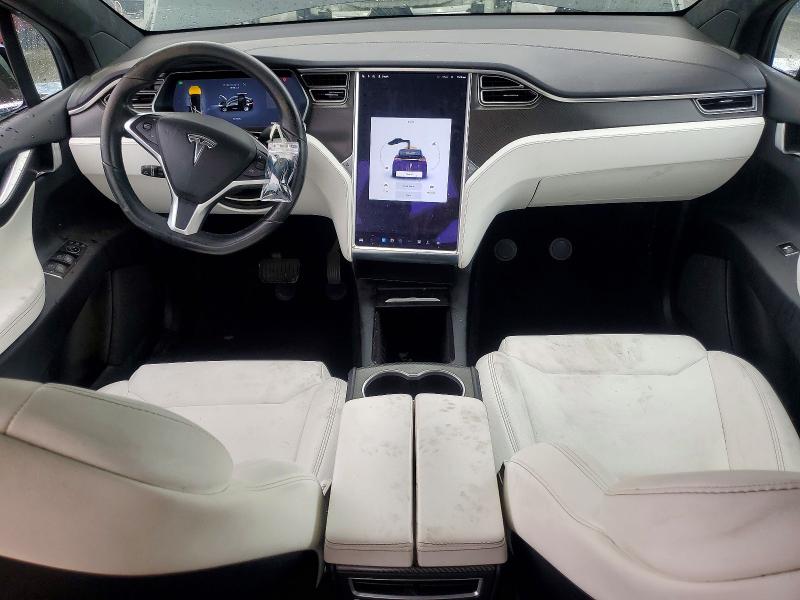 2017 Tesla Model X მანქანა იყიდება აუქციონზე, vin: 5YJXCBE24HF059643, აუქციონის ნომერი: 74456415