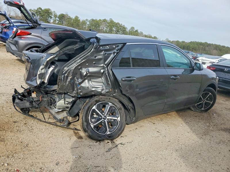 2026 Kia Niro მანქანა იყიდება აუქციონზე, vin: KNDCP3LE1T5317259, აუქციონის ნომერი: 75281035