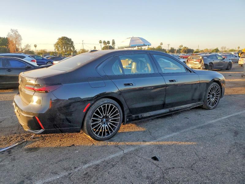 74088035 :رقم المزاد ، WBY43EJ03RCR66583 vin ، 2024 Bmw I7 مزاد بيع