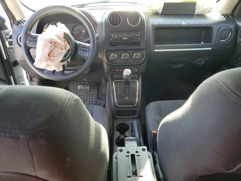 98012715 :رقم المزاد ، 1C4NJPBAXED731598 vin ، 2014 Jeep Patriot مزاد بيع
