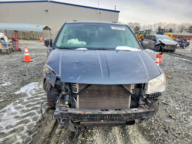 74940705 :رقم المزاد ، 2C4RC1BG2ER221353 vin ، 2014 Chrysler Town & Country مزاد بيع