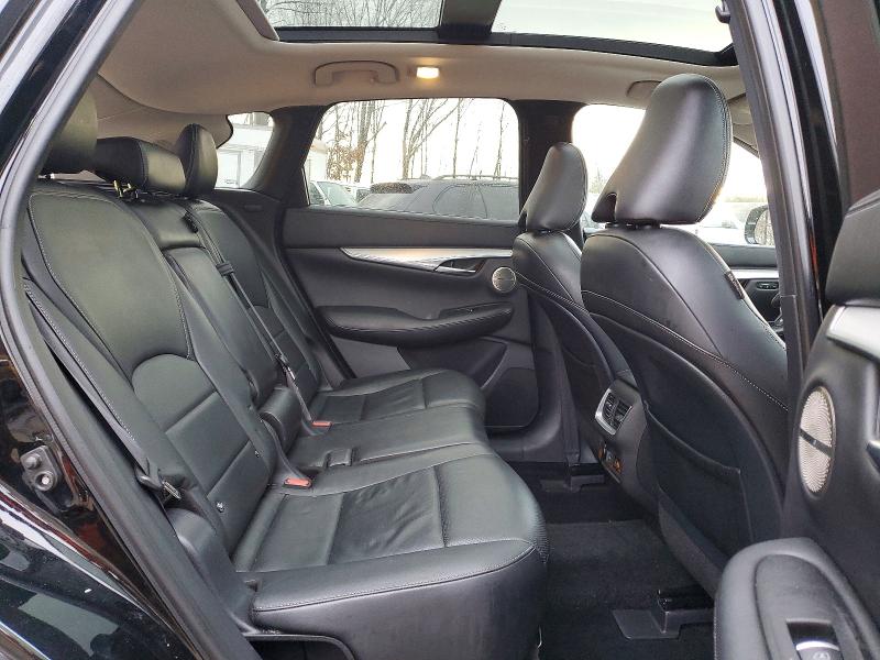 72663805 :رقم المزاد ، 3PCAJ5M31KF100714 vin ، 2019 Infiniti Qx50 مزاد بيع