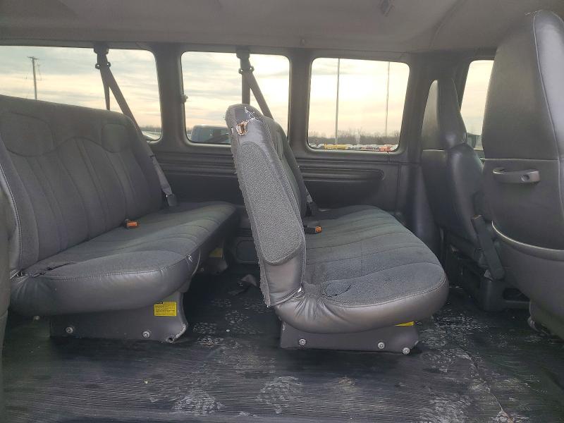 Aukcja sprzedaży 2001 Gmc Savana, vin: 1GJHG39R111200133, numer aukcji: 72188415