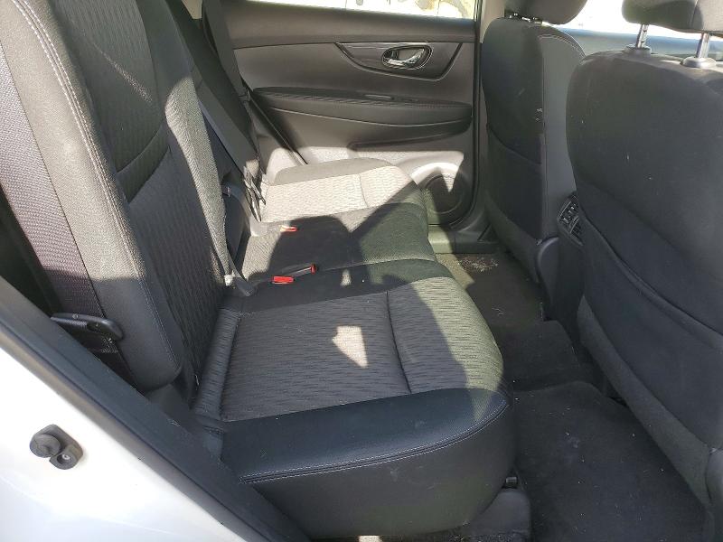 2018 Nissan Rogue მანქანა იყიდება აუქციონზე, vin: KNMAT2MV7JP618874, აუქციონის ნომერი: 74950215