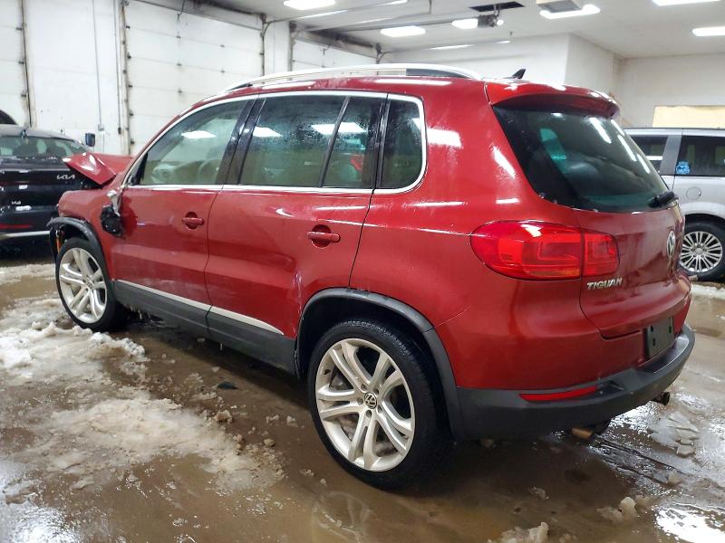 74581995 :رقم المزاد ، WVGBV7AX4CW004807 vin ، 2012 Volkswagen Tiguan مزاد بيع