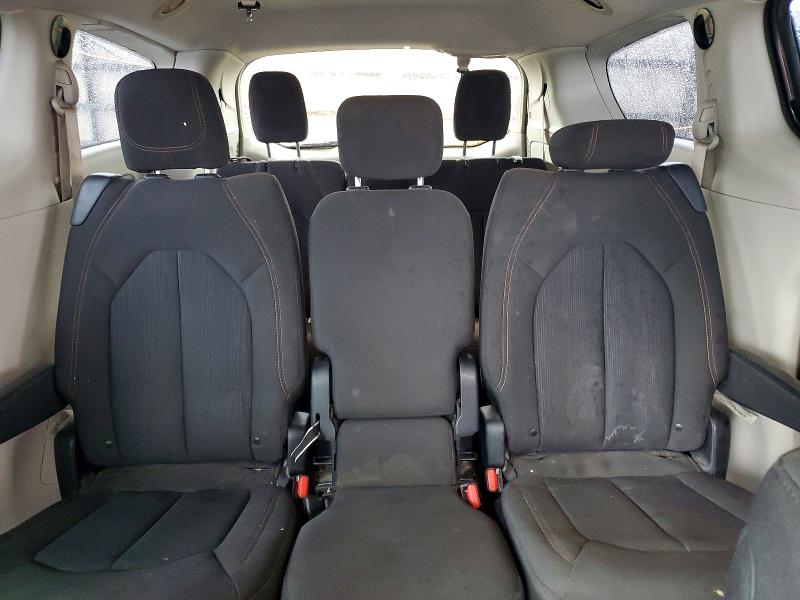 99351025 :رقم المزاد ، 2C4RC1FG4JR118049 vin ، 2018 Chrysler Pacifica مزاد بيع