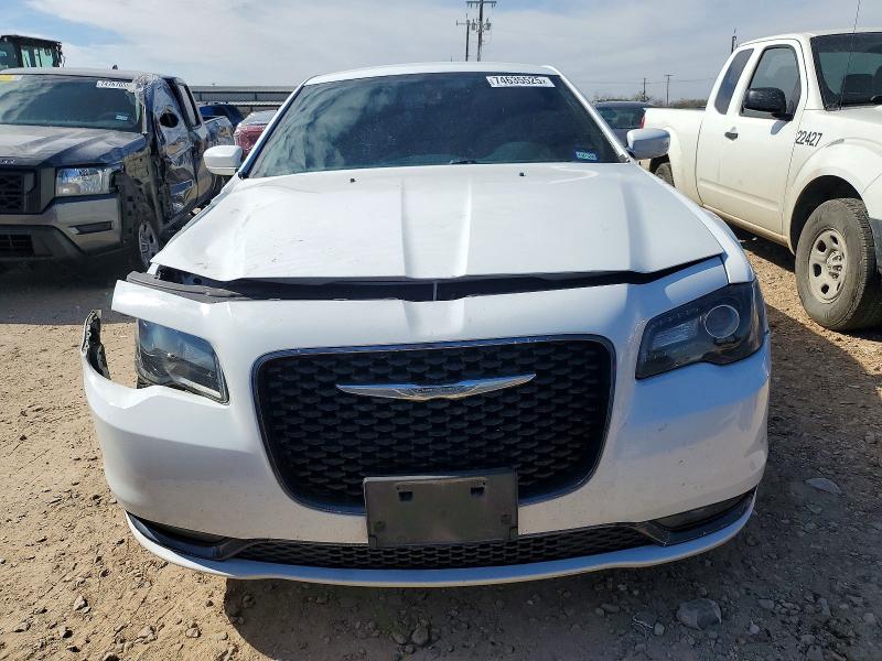 Aukcja sprzedaży 2019 Chrysler 300, vin: 2C3CCABG2KH533636, numer aukcji: 74635525